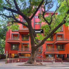 Super Townhouse Oak Prabhat Road, hotel v destinácii Pune