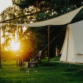 Lakeside camping, hotel Balninkai városában