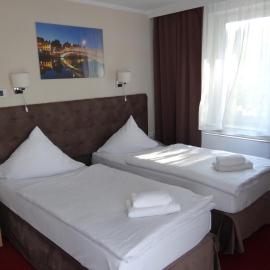 Viesnīca Hotel Relax Slubicē