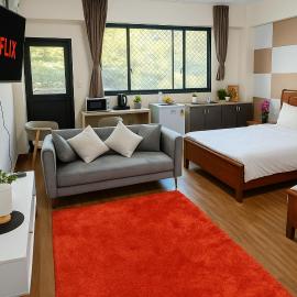 Apia Studio, 2 Beds, AC, Wi-fi, TV, 5min to town 211, hotel a Vaitele