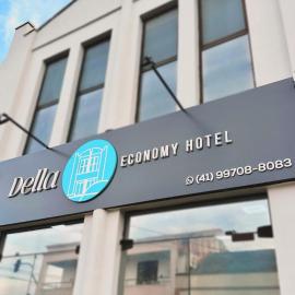 Della Economy Hotel, khách sạn ở Paranaguá
