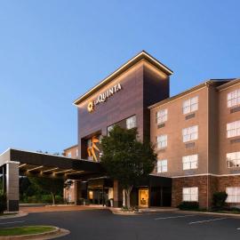 La Quinta by Wyndham Montgomery, hotel v destinácii Montgomery
