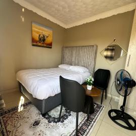 Horus Private Room, hotel em Gaborone
