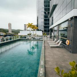 Hilton Garden Inn Praia Brava, hotel Itajaíban