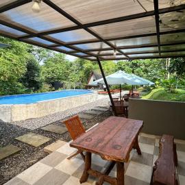 Asram Edupark, hotel sa Yogyakarta