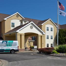 Homewood Suites by Hilton Kansas City Airport