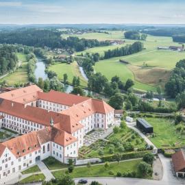 Hotel Josef im Kloster Beuerberg, hotel en Eurasburg