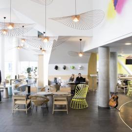 Novotel Suites Lille Europe, отель в Лилле