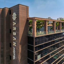 Arban Hotel, hotel Puszanban