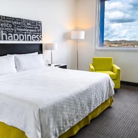 Holiday Inn Express & Suites Puebla Angelopolis by IHG, khách sạn ở Puebla