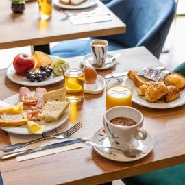 Hotel Bristol Metz Centre Gare，位于梅斯的酒店