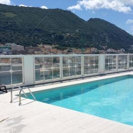 VV - ET Large Stylish Studio In Centre With Pool, hotel Gibraltárban