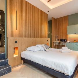 L'Exclusif Spa Suites Prestige Lyon Croix-Rousse, hotel in Lyon
