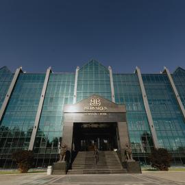 Beibarys Hotel، فندق في أوست - كامينوغورسك