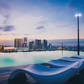 Hotel Serviced Condo Unique Infinity Pool with Mekong River View, hotel v destinácii Phnom Penh