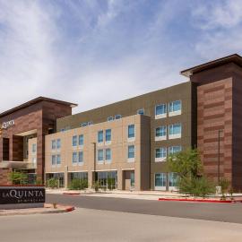 La Quinta Inn & Suites by Wyndham Phoenix West Glendale, מלון בפיניקס