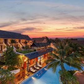 Manyo Hotel and Resort