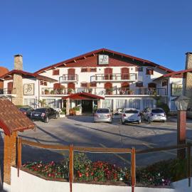 Hotel JB, khách sạn ở Campos do Jordão