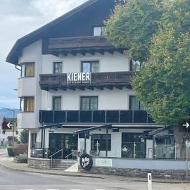 Kiener by Blümel - Attergau, hotel u gradu 'Sankt Georgen im Attergau'