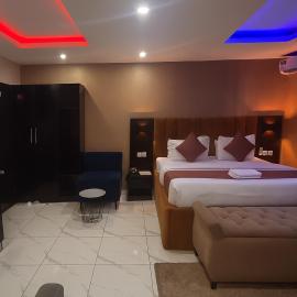 NO 95 SUITES VI, hotel in Lagos