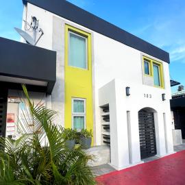 Tapia Haus 103 - San Juan, Beach Vibes Walking Distance