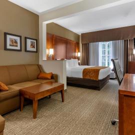 Comfort Suites Marquette, hótel í Marquette