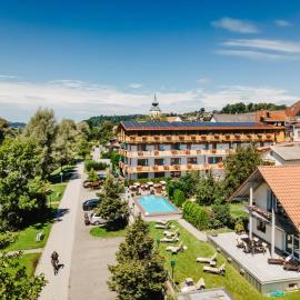 Hotel Restaurant Zum Goldenen Anker mit Hallenbad & Wellnessbereich