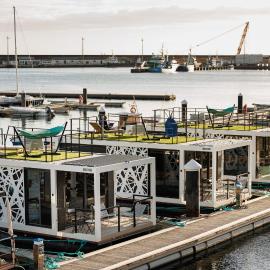The Homeboat Company Ponta Delgada-Açores – hotel w mieście Ponta Delgada
