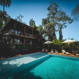 GLAMPING SELVA IGUAZU, ξενοδοχείο στο Πουέρτο Ιγκουασού