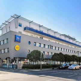 ibis budget Duisburg City am Innenhafen: Duisburg şehrinde bir otel