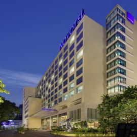 Viesnīca Novotel Ahmedabad pilsētā Amdāvāda
