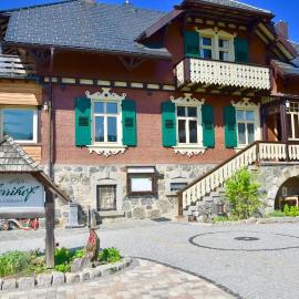 Hotel & Chalets Herrihof, khách sạn ở Todtnauberg