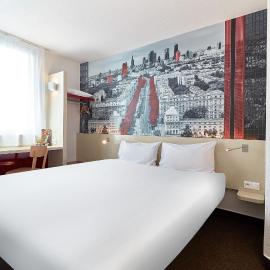 B&B Hotel Warszawa-Okęcie, khách sạn ở Warsaw