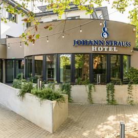 Johann Strauss Hotel, hotel din București