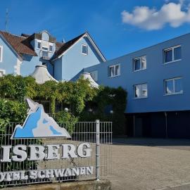 Eisberg Hotel Schwanen、ラールのホテル
