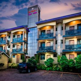 Palm Gardens Guesthouse, hotel em Kampala