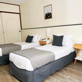 ब्यूनस आयर्स में, होटल Alpino Hotel