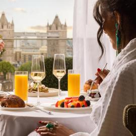 Four Seasons Hotel London at Tower Bridge, hotel u Londonu