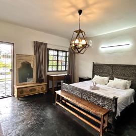 Cozy Homestay King Bed withBalcony in Shared Bungalow SS2 PJ, hotell sihtkohas Petaling Jaya