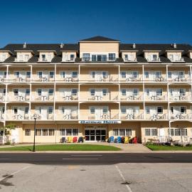 Gateway Hotel & Suites Ocean City, an Ascend Collection Hotel، فندق في آوشين سيتي
