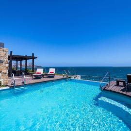 Radisson Blu Acqua Hotel & Spa Concon