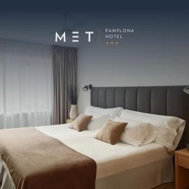 Hotel MET Pamplona، فندق في بامبلونا