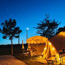 O Pedrouzo Pilgrim Camp, hotell i O Pedrouzo
