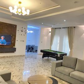 Luxe Haven - Orchid, Lekki, hotel en Ikota