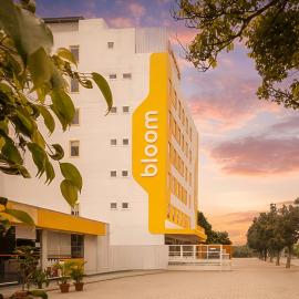 Bloom Hotel - Whitefield, hotel a Bangalore