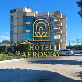 Aerostay Hotel, hotel di Rinas