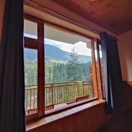 The Woodpecker Inn Jibhi