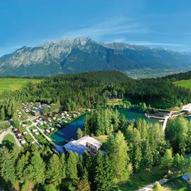 Ferienparadies Natterer See, hotelli kohteessa Innsbruck