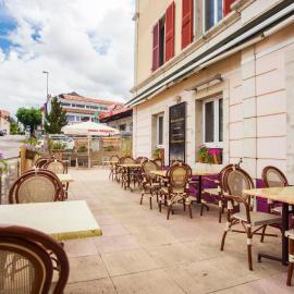 Hôtel de la Gare, hotel en Saignelégier