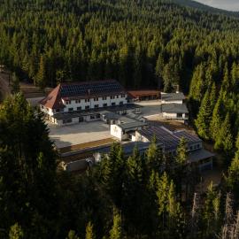 OzonWellness, hotel in Harghita-Băi